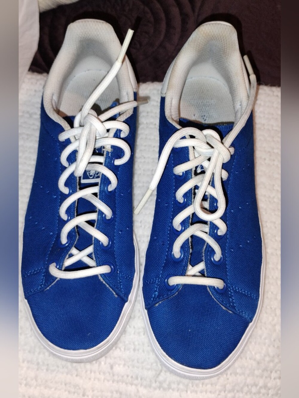 Women’s Blue Athletic Sneakers with White Laces